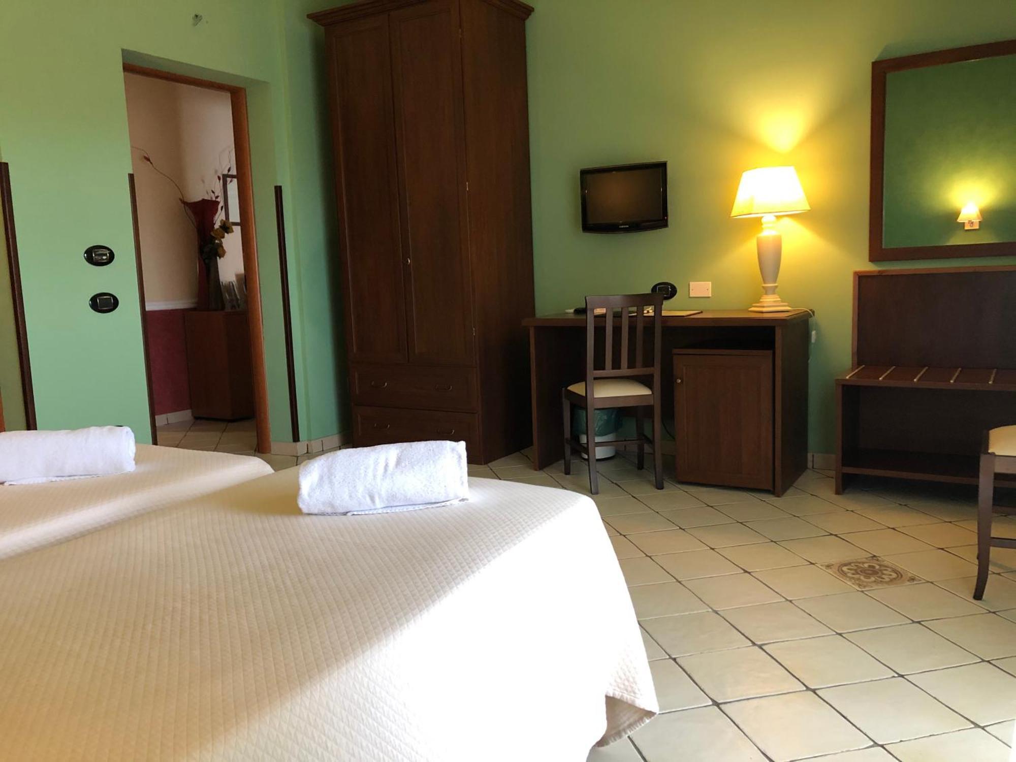 Superior Triple Room